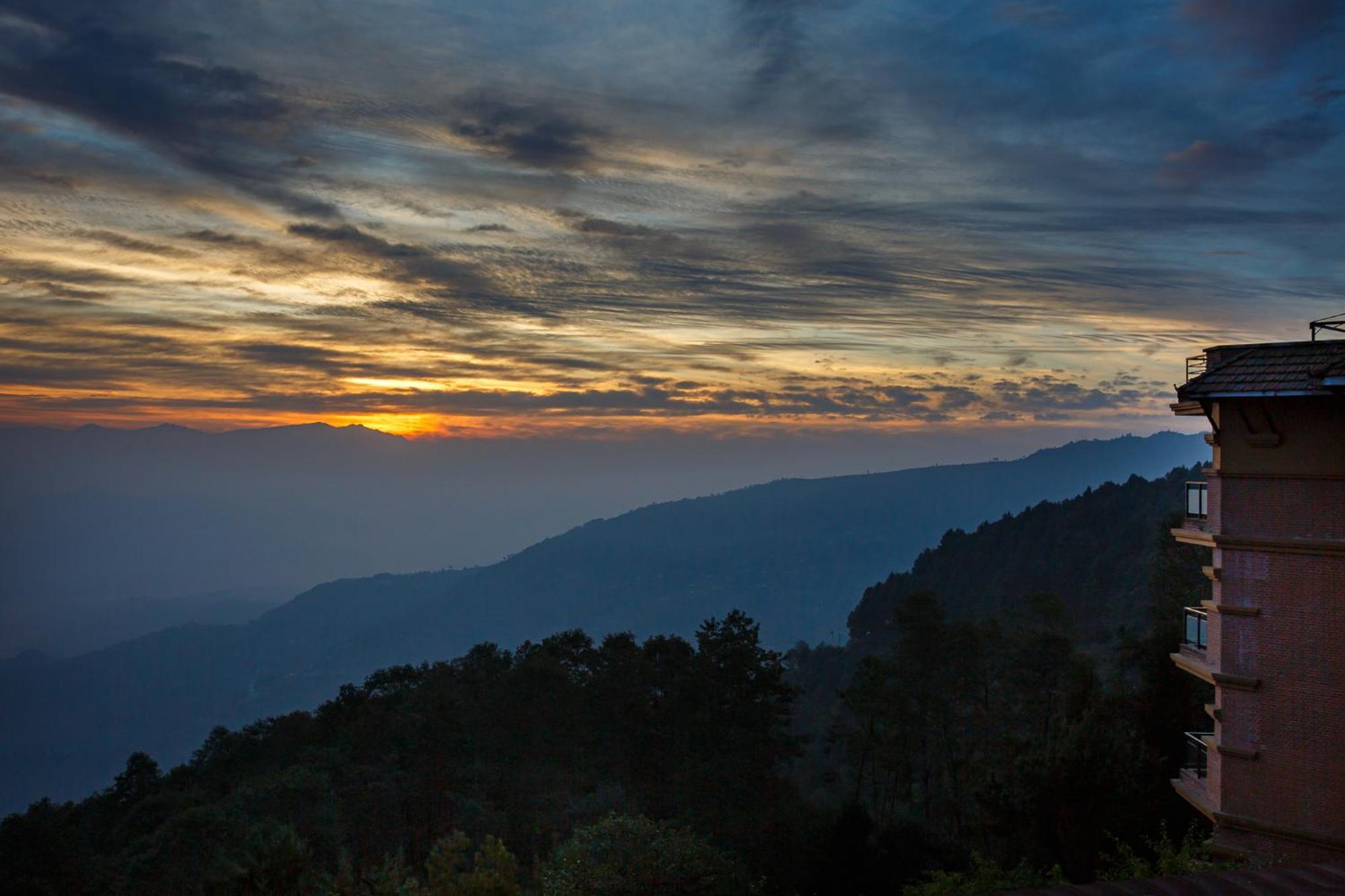 Club Himalaya, By Ace Hotels Nagarkot Εξωτερικό φωτογραφία